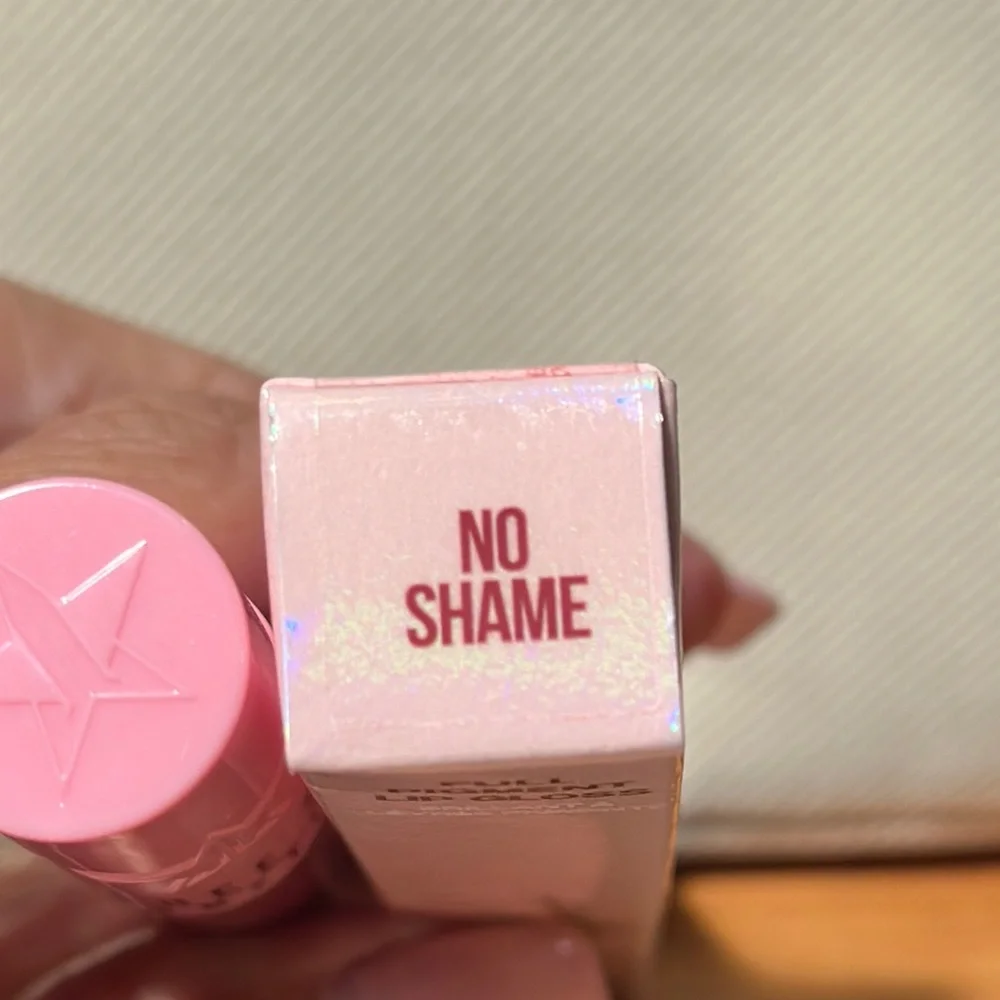 Jeffree Star No Shame Supreme Gloss
